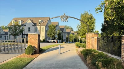 124 Everley Walk, Alpharetta, GA