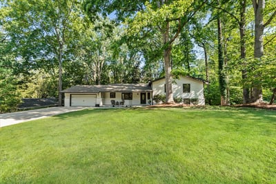 1606 E Nancy Creek Drive, Brookhaven, GA