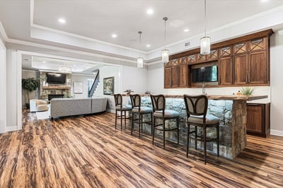 1310 Cashiers Way, Roswell, GA