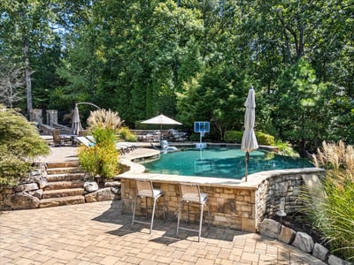 1310 Cashiers Way, Roswell, GA