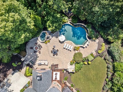 1310 Cashiers Way, Roswell, GA