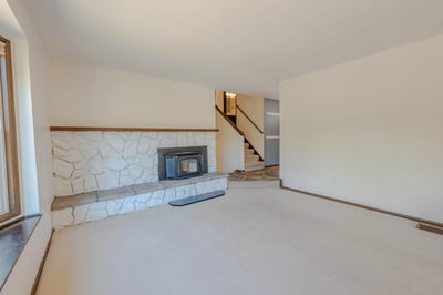 Living Rm w/Fireplace Insert