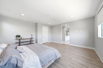 27558 S. Edgemont Dr., San Pedro, CA