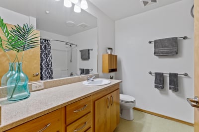 1125 NW 9th Ave #405, Portland, OR