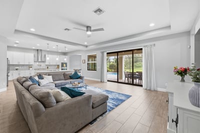18615 Rue Beauvais, Lutz, FL