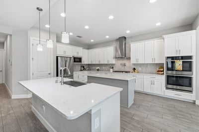 18615 Rue Beauvais, Lutz, FL