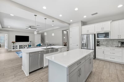 18615 Rue Beauvais, Lutz, FL