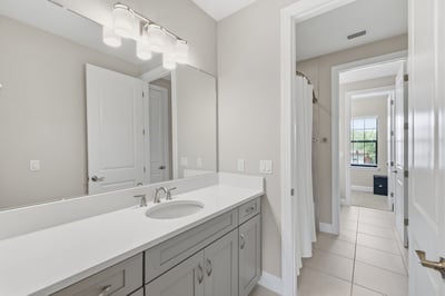 18615 Rue Beauvais, Lutz, FL