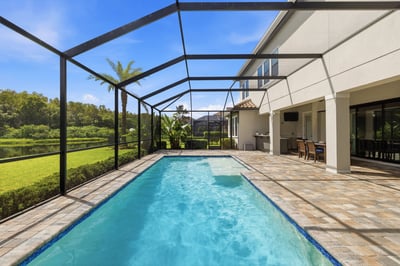 18615 Rue Beauvais, Lutz, FL