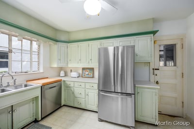 980 Plymouth Ave SE, East Grand Rapids, MI