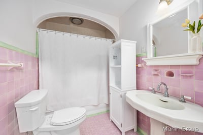 980 Plymouth Ave SE, East Grand Rapids, MI