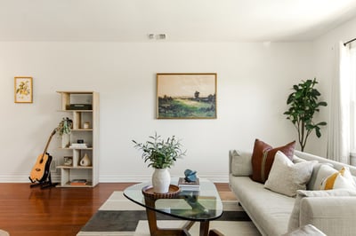 6818 Varna Ave, Van Nuys, CA