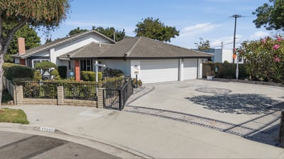 17982 Los Pesos, Fountain Valley, CA