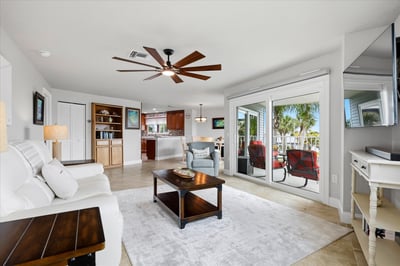 610 Island Way, 201, Clearwater Beach, FL
