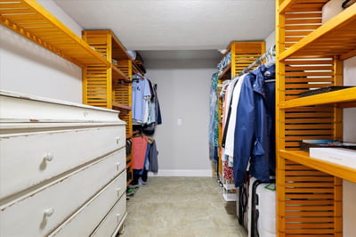610 Island Way, 201, Clearwater Beach, FL
