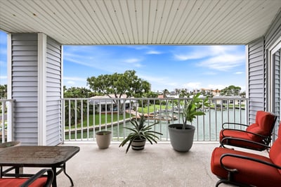 610 Island Way, 201, Clearwater Beach, FL