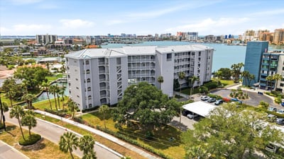 610 Island Way, 201, Clearwater Beach, FL