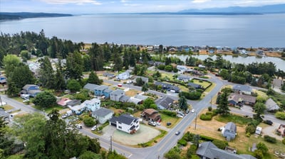 1240 Admirals Drive, Coupeville, WA