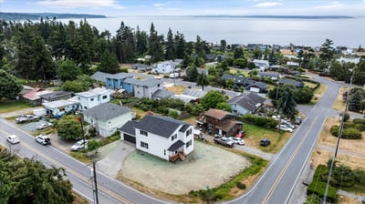 1240 Admirals Drive, Coupeville, WA