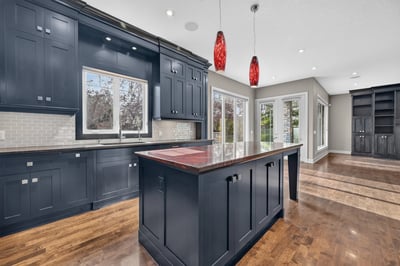 4 Aspen Cliff Close SW, Calgary, AB