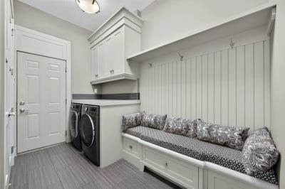 4 Aspen Cliff Close SW, Calgary, AB