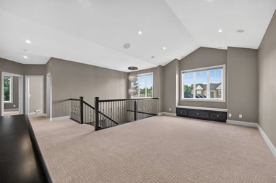 4 Aspen Cliff Close SW, Calgary, AB