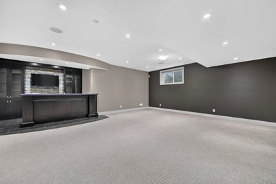 4 Aspen Cliff Close SW, Calgary, AB
