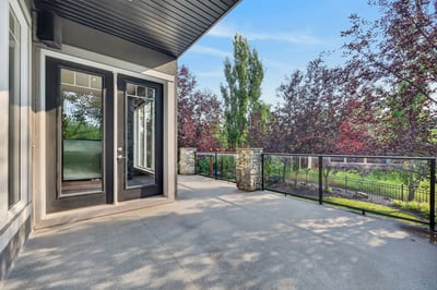 4 Aspen Cliff Close SW, Calgary, AB