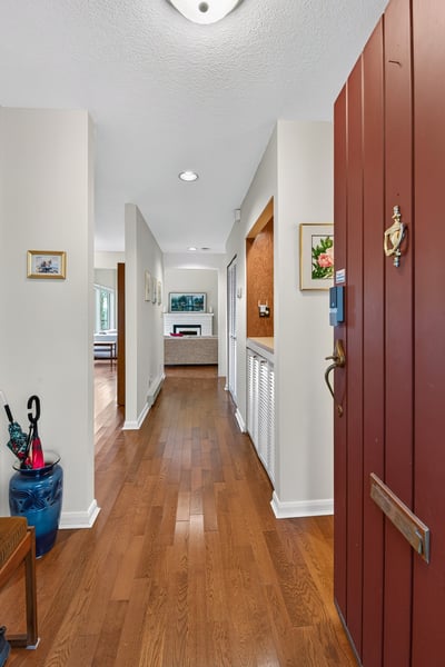 6 - 909 Carolwood Drive, Victoria, BC