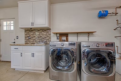 425 Echo Valley Rd, Salinas, CA