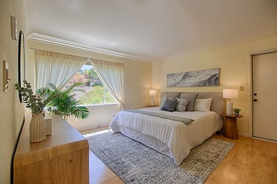 2140 Santa Cruz Ave, B106, Menlo Park, CA