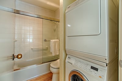 2140 Santa Cruz Ave, B106, Menlo Park, CA