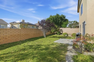 17127 Summer Maple Way, Canyon Country, CA