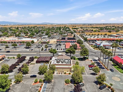 2162 E Palmdale Blvd., Palmdale, CA