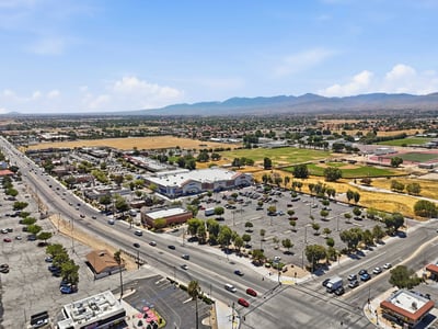 2162 E Palmdale Blvd., Palmdale, CA