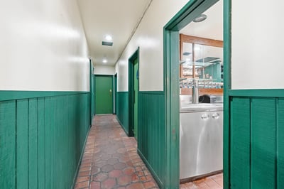 2162 E Palmdale Blvd., Palmdale, CA