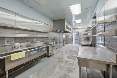 2162 E Palmdale Blvd., Palmdale, CA