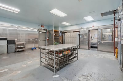 2162 E Palmdale Blvd., Palmdale, CA