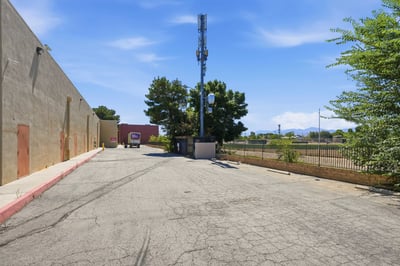 2140 E Palmdale Blvd., Palmdale, CA