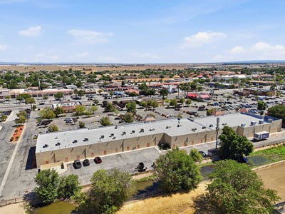 2140 E Palmdale Blvd., Palmdale, CA