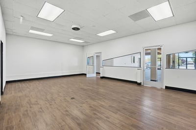 2140 E Palmdale Blvd., Palmdale, CA