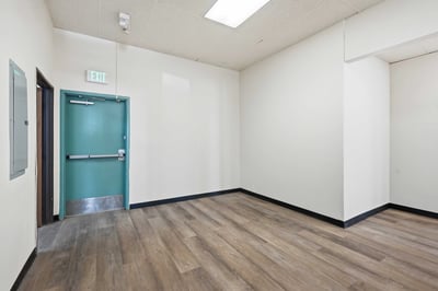 2140 E Palmdale Blvd., Palmdale, CA