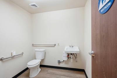 2140 E Palmdale Blvd., Palmdale, CA