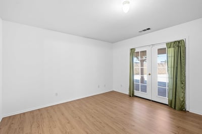 45237 Sancroft Ave., Lancaster, CA
