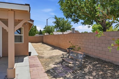 45237 Sancroft Ave., Lancaster, CA