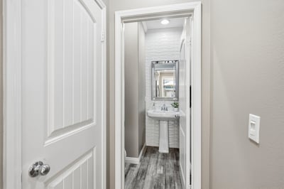 22077 Barrington Way, SANTA CLARITA, CA