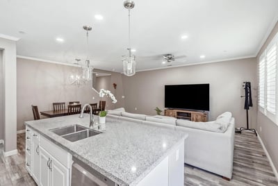 22077 Barrington Way, SANTA CLARITA, CA