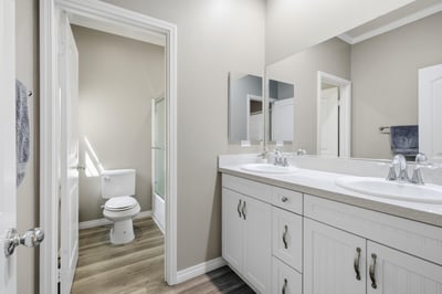 22077 Barrington Way, SANTA CLARITA, CA