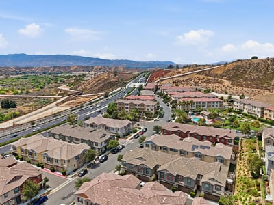 22077 Barrington Way, SANTA CLARITA, CA