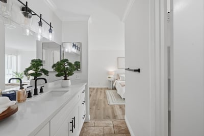 23679 Park Capri, 14, Calabasas, CA